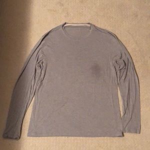 Large Gray Lululemon Mens Crew Neck Shirt